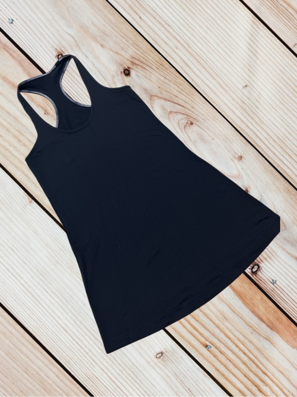 Lululemon size 0 black racerback tank